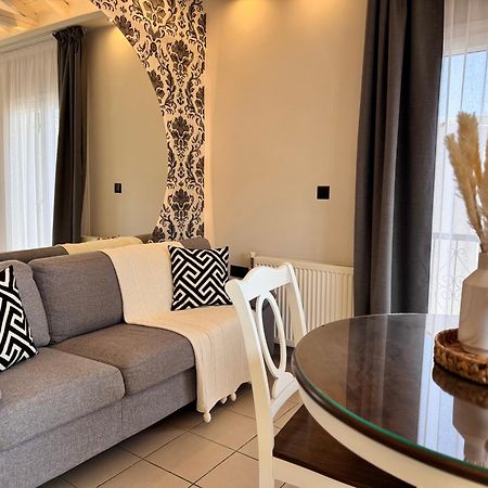 Orianna Suites Skiathos Экстерьер фото