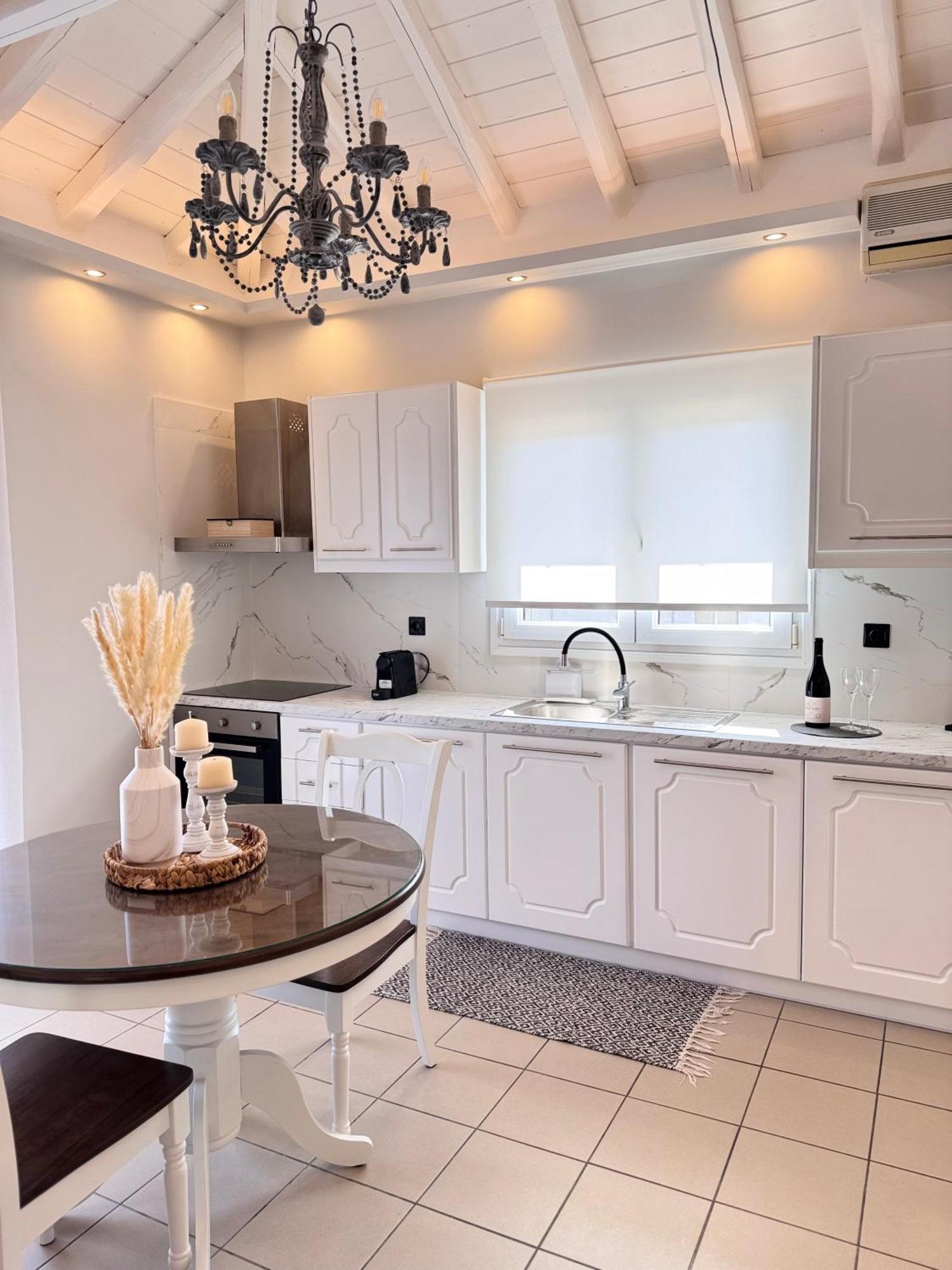 Orianna Suites Skiathos Экстерьер фото